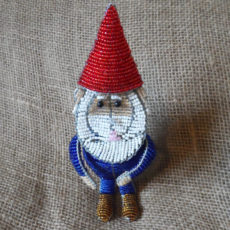 BASgn-Beaded-3D-gnome-on-wire-frame-for-sale-bazaar-africa