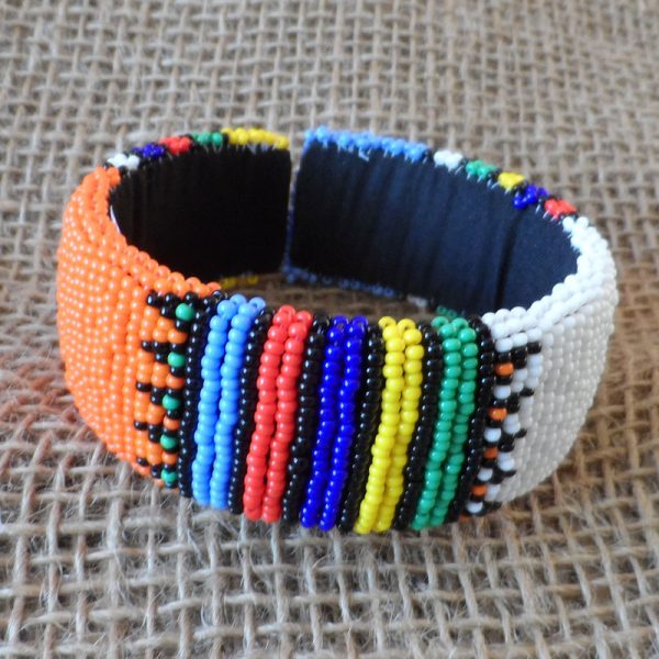 BgEAs2-bangles-bright-beaded-Zulu-geometric-for-sale-bazaar-africa