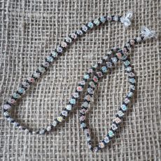 GcASbsm-Glasses-spectacles-chains-seed-beads-for-sale-bazaar-africa