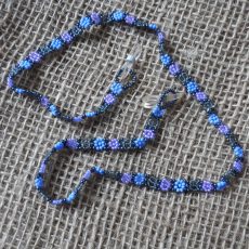 GcASlm-Glasses-spectacles-chains-seed-beads-for-sale-bazaar-africa