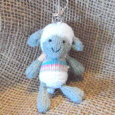 Kyks-knitted-sheep-keyring-handcrafted-for-sale-bazaar-africa